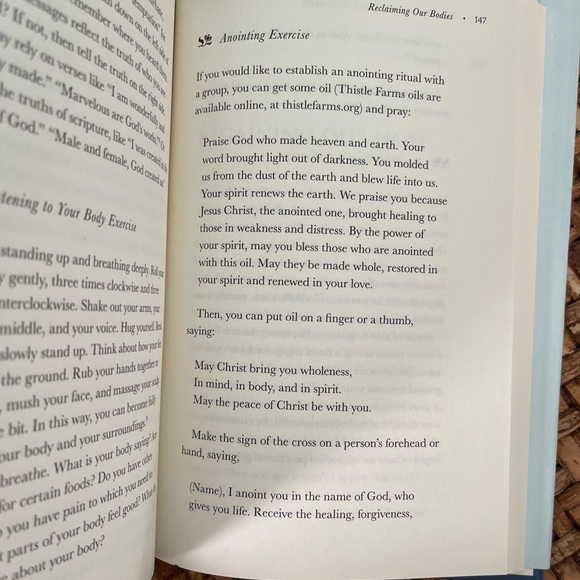 Hardcover Book Healing Spiritual Wounds : Reconnecting with a Loving God - Picture 9 of 11